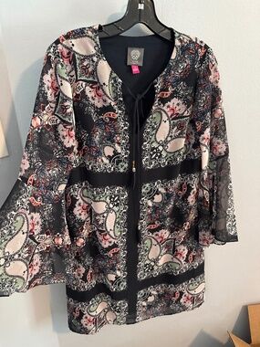 Vince Camuto chiffon